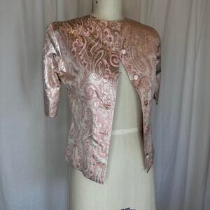 Women's Small Brocade Top Pink Paisley Vintage 1960s Short Sleeve Button Up Rare